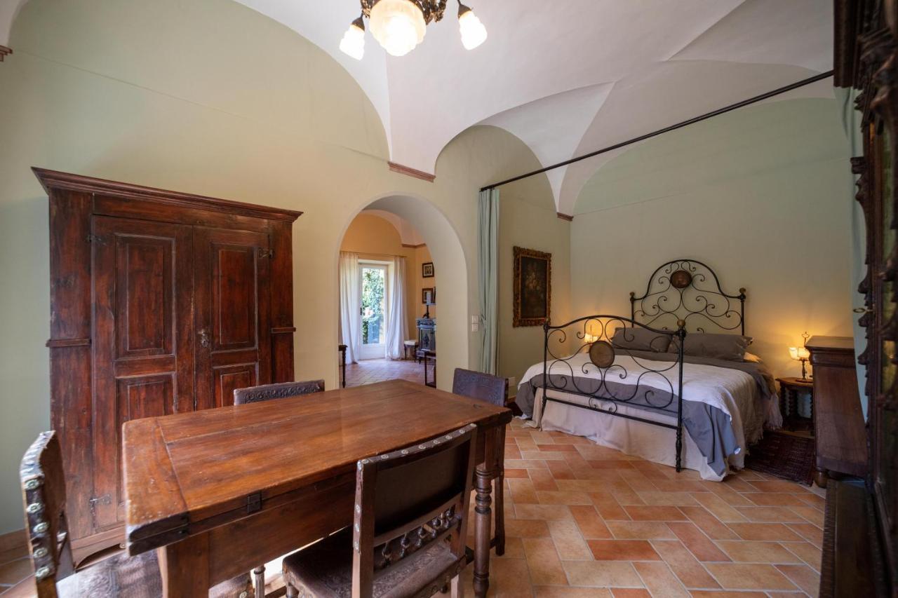 La Loggia Dei Frati Lägenhet Cannero Riviera Exteriör bild
