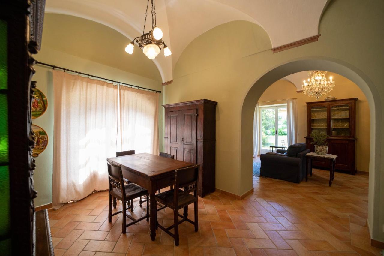 La Loggia Dei Frati Lägenhet Cannero Riviera Exteriör bild